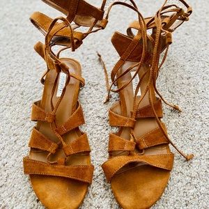 CAMEL SUEDE GLADIATOR LACEUP SANDALS. Lightly worn. Size 5.5. Great condition!